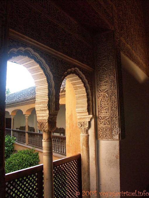 Chaleur de la pierre et lumière, Alhambra Grenade - Espagne