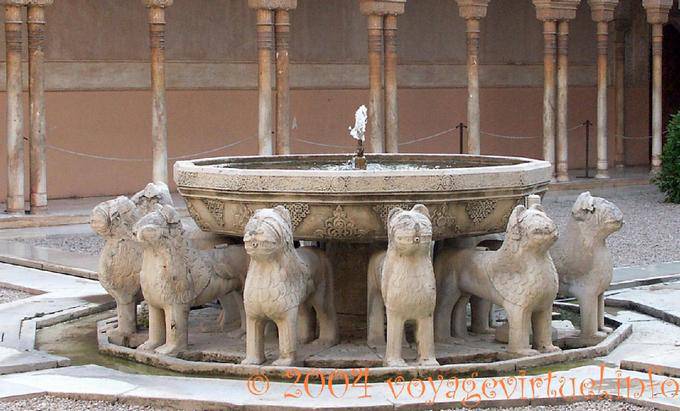 Fontaine des lions, Alhambra Grenade - Espagne