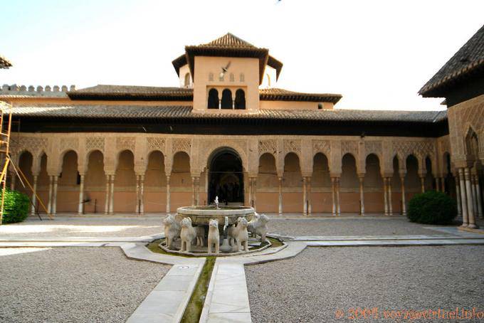 Plan large cour des lions, Alhambra Nasrides Grenade - Espagne