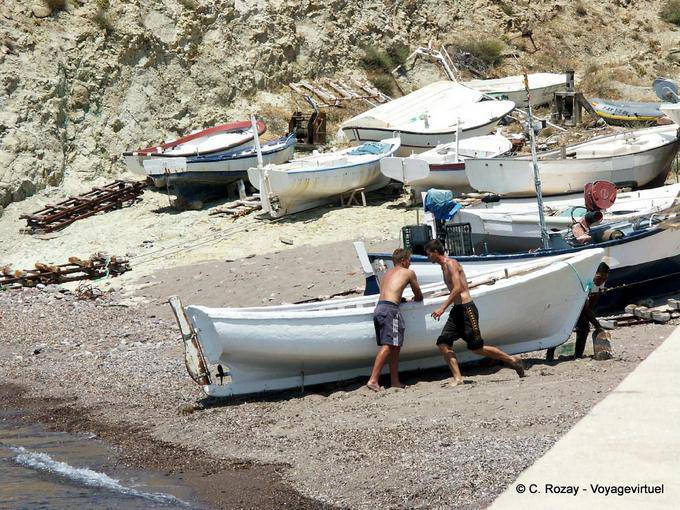 Barques sur plage, Cabo De Gata - Espagne, Andalousie