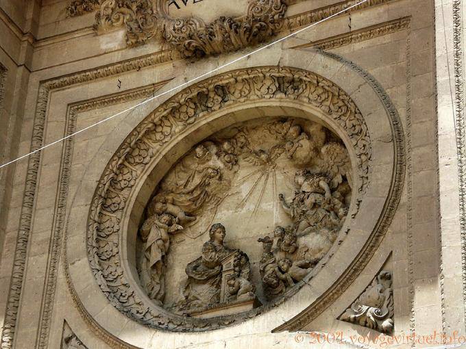 A genoux dans le cercle, Grenade - Espagne