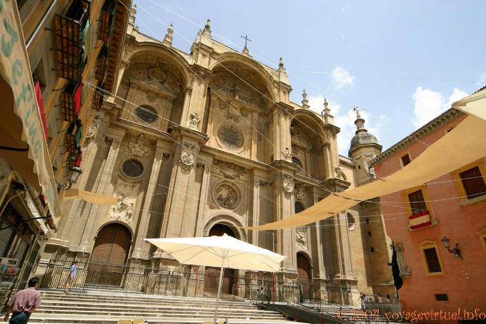 Cathédrale de l'Incarnation place Piazegas, Grenade - Espagne