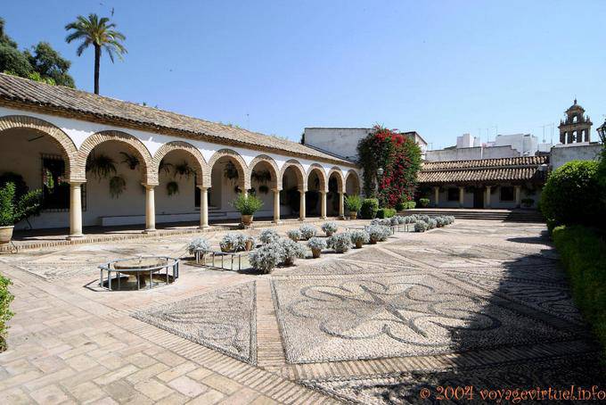 Patio de las Columnas, Palacio de Viana, Cordoba - Espagne, Andalousie