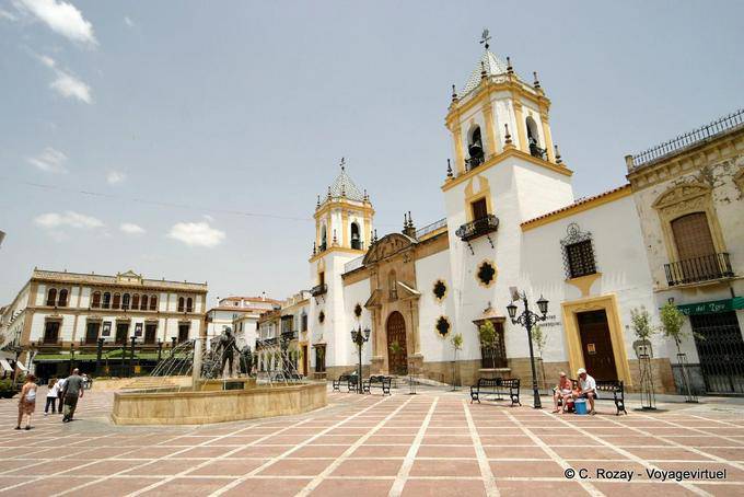 Nuestra Señora del Socorro vue depuis la plaza del Socorro, Ronda - Espagne, Andalousie