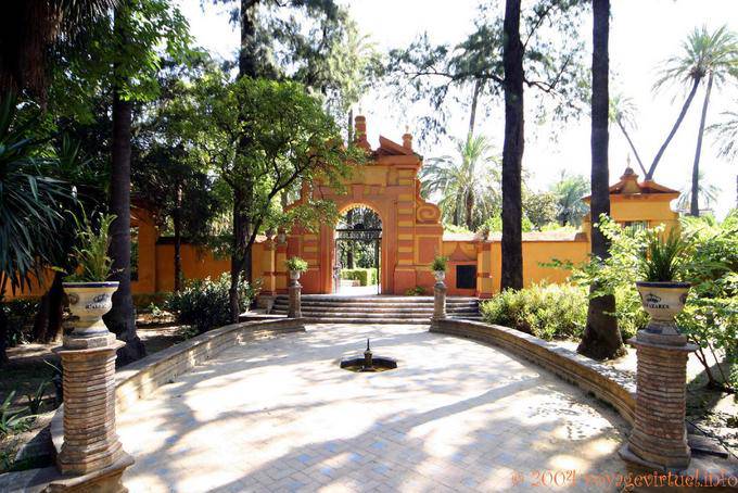 Vers le jardin de la Dame, Alcazar de Séville - Espagne