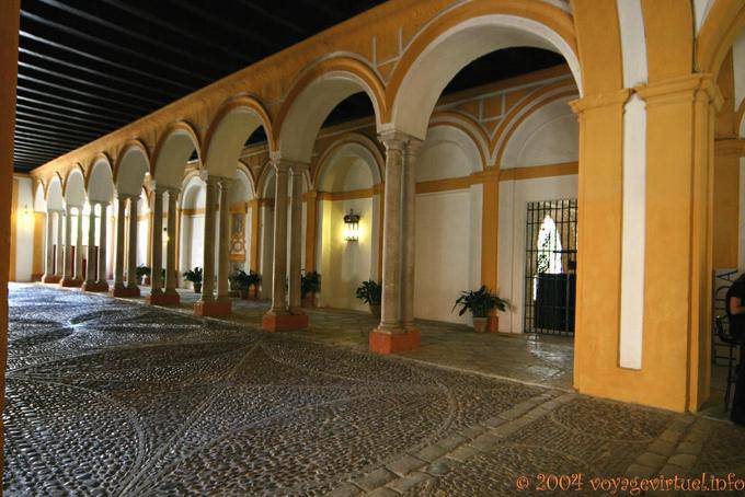 Colonnade double, Alcazar de Séville - Espagne