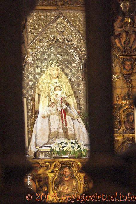 Statue de la Virgen de Los Reyes (Vierge du roi enfant), Trésor de la cathédrale, Séville - Espagne