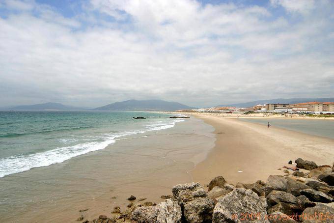 La longue plage côté atlantique de Tarifa - Espagne