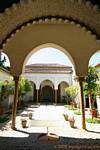Un des patios de l'Alcazaba, Malaga, Espagne.