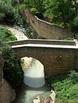 Vieux  pont ou pont Arabe, calle Molino de Alarcon, Ronda, Espagne.