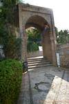 Porte maure d'accès au Castillo et Etoile de David sur le passage, Salobrena, Espagne.
