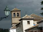 Eglise de l'Albaicin sous l'orage, Grenade, Espagne.