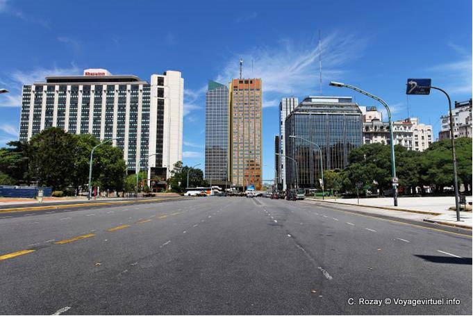 Avenida del Libertador, panorama, Buenos Aires - Argentine
