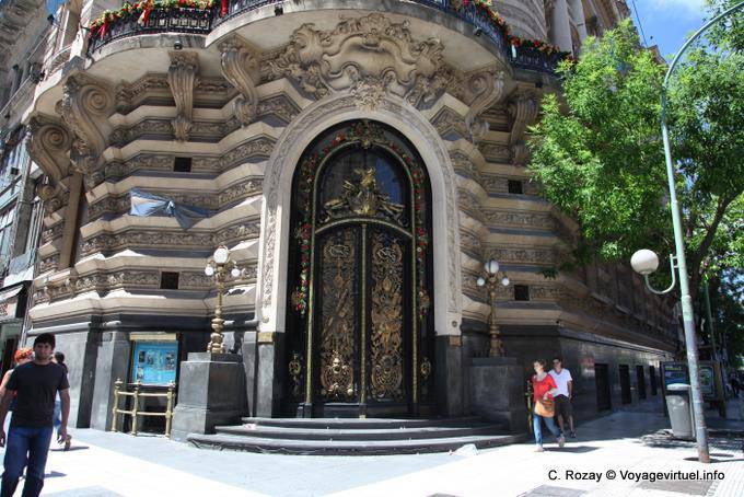 Avenida Florida, porte d'immeuble à l'angle de Cordoba, Buenos Aires - Argentine