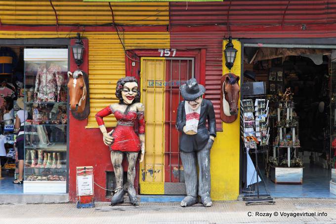 Statues de rue, La Boca, Araoz de Lamadrid, Buenos Aires - Argentine