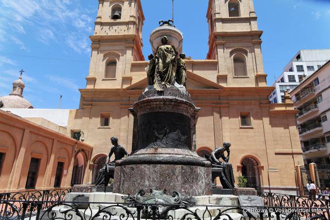 Montserrat, autre vue de la Basilica Nuestra Senora del Rosario, Buenos Aires - Argentine