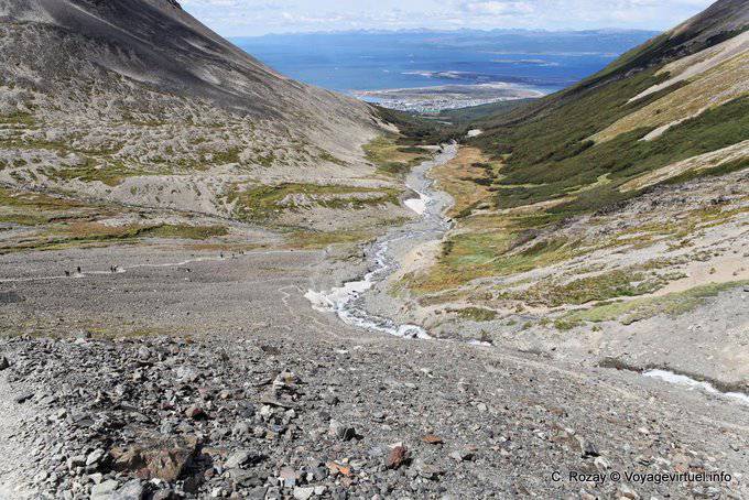 Vue panoramique, en haut de la moraine du glacier Martial, Ushuaia - Argentine