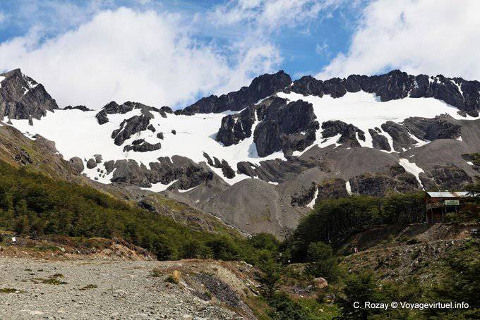 Sommets de la cordillère vus depuis le glacier Martial, Ushuaia - Argentine