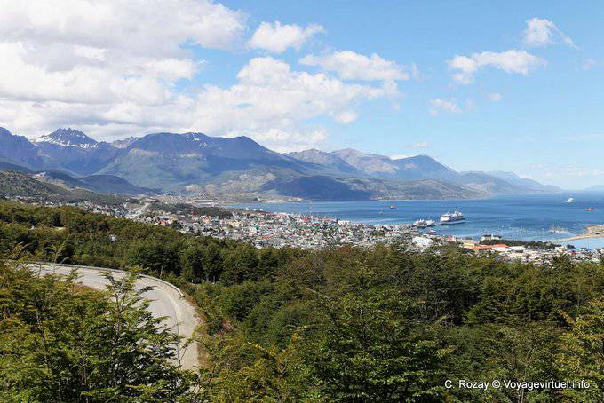 Ushuaia, Panorama depuis la route du glacier Martial - Argentine