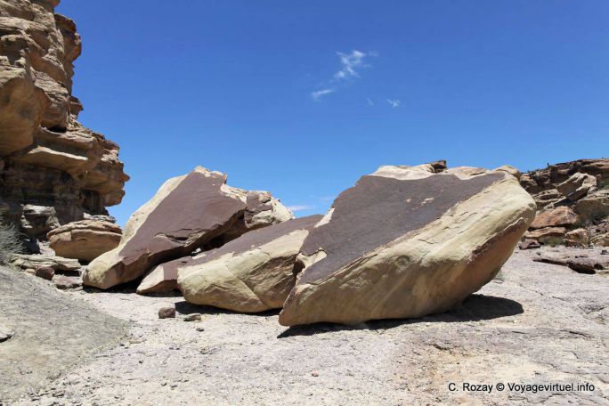 Plaques brisées, Ischigualasto, Valle de la Luna - Argentine