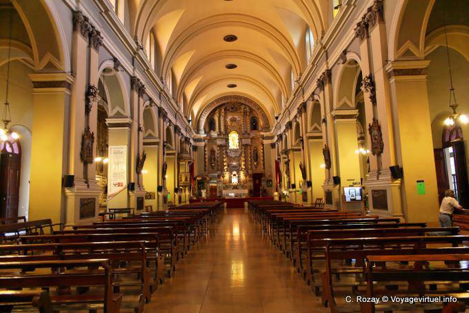 Nef de l'église, Mendoza Basilica San Francisco - Argentine