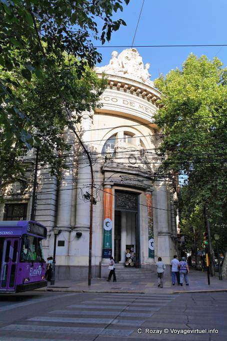 Edifice de la banque de Mendoza Plaza San Martin - Argentine