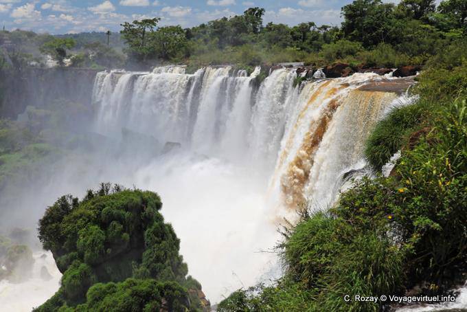 Panorama depuis les chutes d'Adam et Eve, Chutes d'Iguazú - Argentine