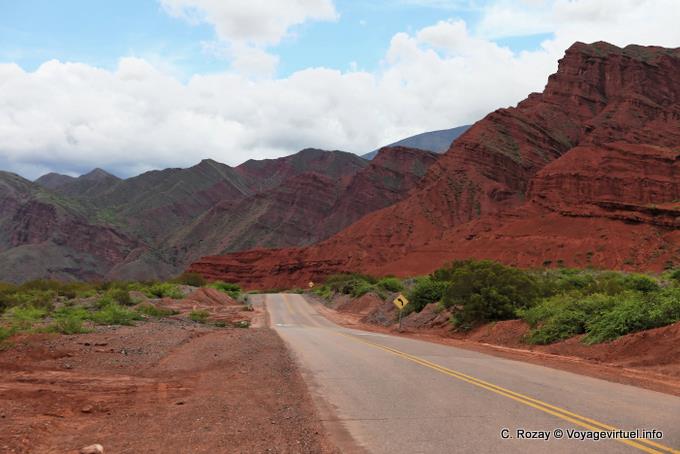 Point de vue depuis la route 68, Quebrada de las Conchas - Argentine