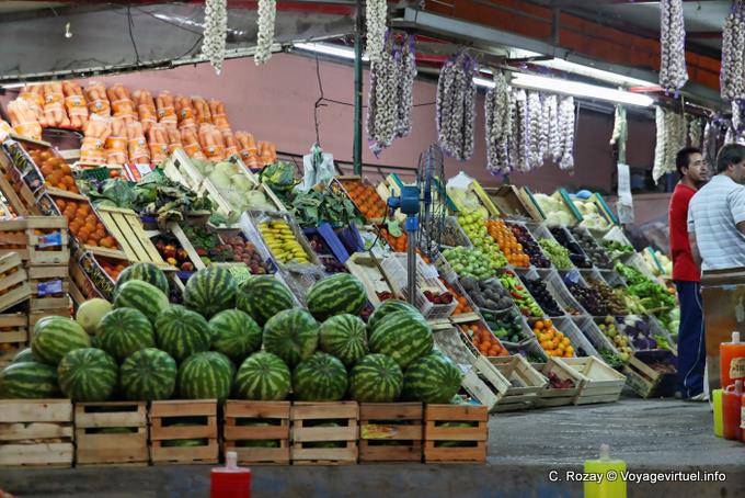 Etal de fruits et légumes, La Rioja - Argentine