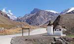 Monument à l'entrée du parc Aconcagua, Ruta 7, Argentine.