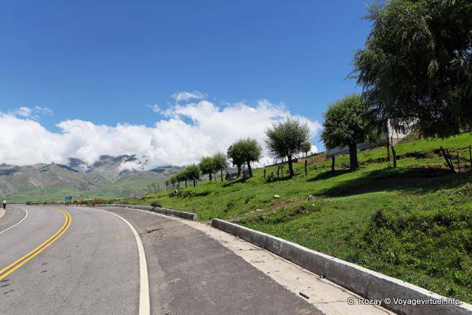 A la sortie de la ville, Tafi del Valle, Ruta 307 - Argentine