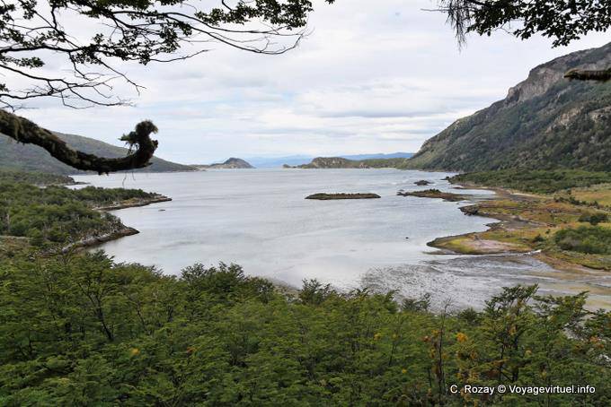 Panorama de haut sur la Baie Lapataia, Parque Nacional Tierra del Fuego, Ushuaia - Argentine