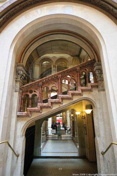 Freyung Ferstel Palace, escalier en marbre - Vienne - Autriche