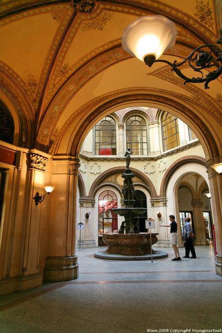 Freyung, Ferstel, Passage voûté et puits de lumière - Vienne - Autriche