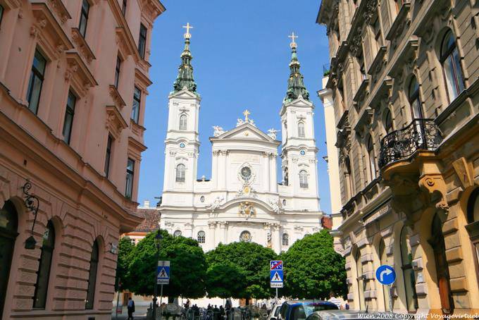 Jodok Fink Platz, Panorama Piaristenkirche Maria Treu - Vienne - Autriche