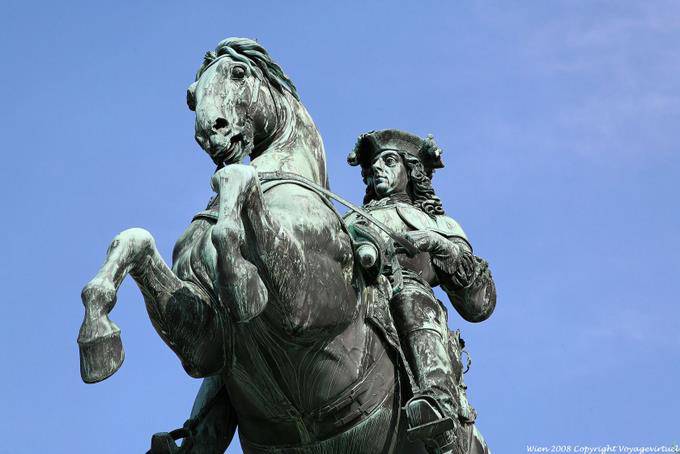 Neueburg Museum statue Prince Eugene of Savoy Helden Platz - Vienne - Autriche