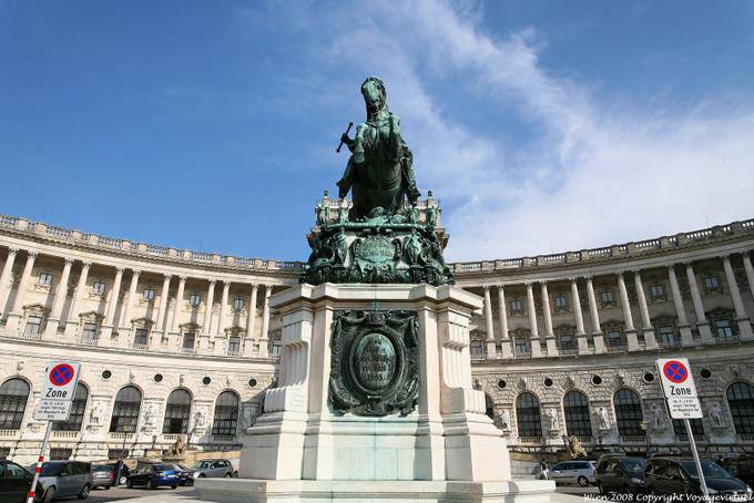 Neueburg, Volkerkunde Museum Helden Platz - Vienne - Autriche
