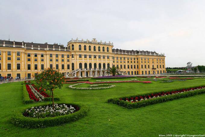Schönbrunn, depuis le Grand Parterre - Vienne - Autriche