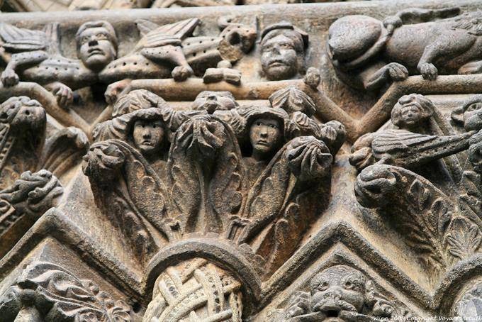 Stephansdom, Riesentor, Zoom dsur les frises - Vienne - Autriche