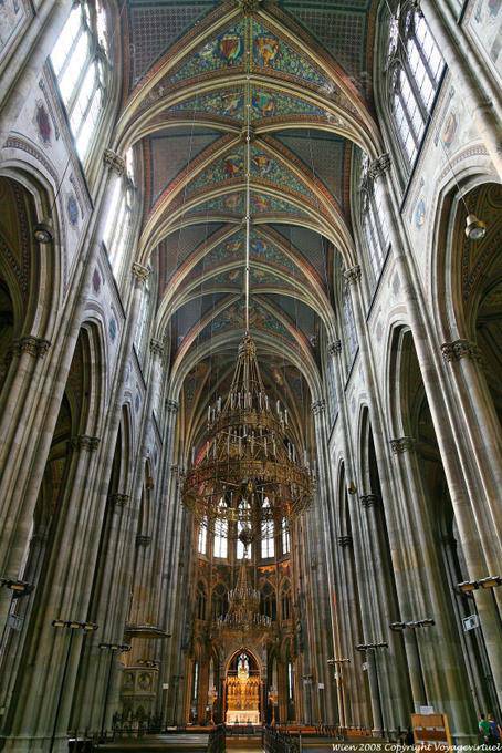 Votivkirche, la Nef, vision globale - Vienne - Autriche