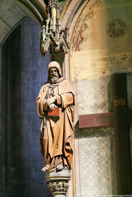 Votivkirche, le Prieur Encapuchonne - Vienne - Autriche