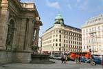 Albertina Platz, Danubius Brunnen Generali Haus, Vienne - Autriche.