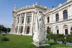 Burgtheater, sculpture, Vienne - Autriche.
