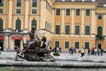 Schönbrunn, Cour Interieure fontaine, Vienne - Autriche.