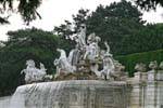 Schönbrunn, Neptunes Fountain réalisée par Franz Anton Zauner, Vienne - Autriche.