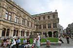 Staatsoper, fontaine touristique, Vienne - Autriche.