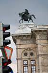 Staatsoper, respect de la signalisation, Vienne - Autriche.