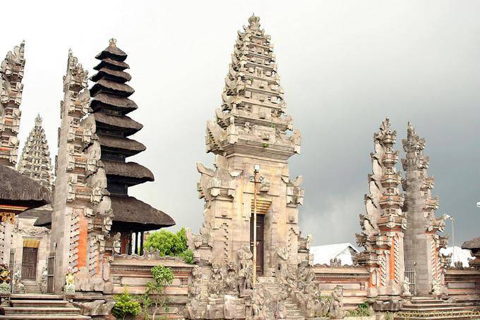 Entrée du temple Ulun Danu Batur - Bali