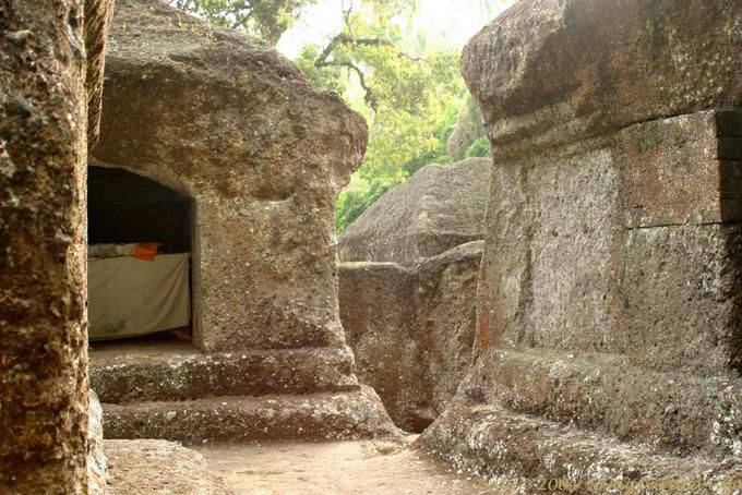Mausolée de pierre, Gunung Kawi - Bali