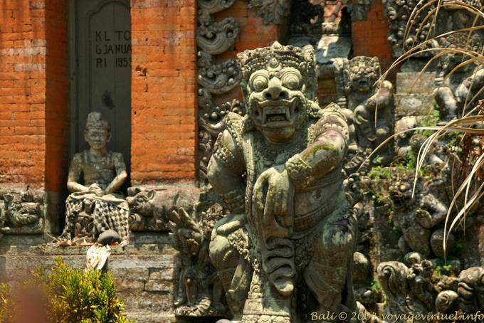Orfévrerie de pierre, Kengetan Temple - Bali
